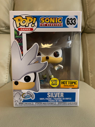 Funko Pop! Silver (GITD)